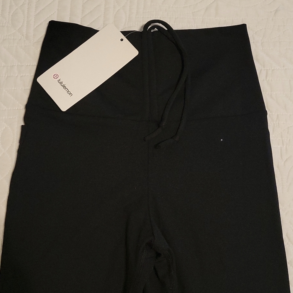 NWT LULULEMON